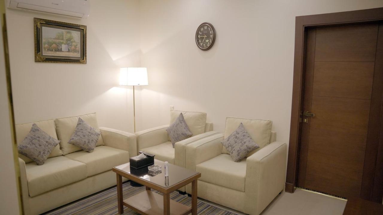 نزل خيال للشقق المخدومه Jizan Exterior photo